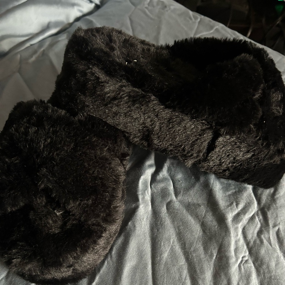 Victoria Secrets Faux fur slippers